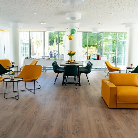 Pensjonat Medigreif Elternhaus Setheweg Gmbh *